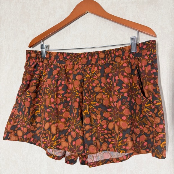Toad&Co Women’s Sunkissed Pull-On Shorts 3.5” Lightweight Flame Leaf Orange XL - Picture 3 of 11